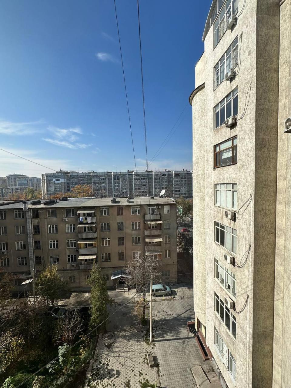 1-Room Apart. 21 On Usenbaeva 52 Near Eurasia Shopping Center Bisjkek Eksteriør bilde